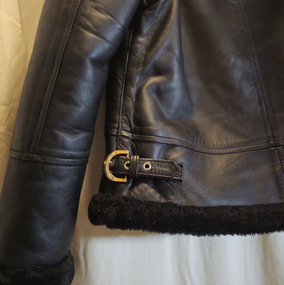 Grace Shearling Brand New With WARRANTY Tag Black Leather Size M WARRANTY - Picture 11 of 13
